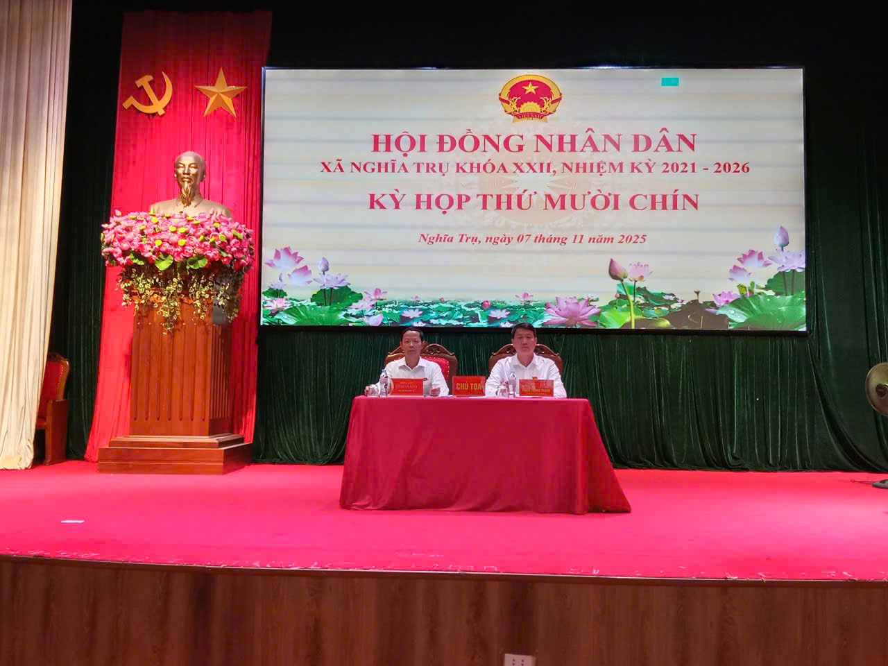 HỘI ĐỒNG NHÂN DÂN XÃ NGHĨA TRỤ TỔ CHỨC KỲ HỌP THỨ 19 - KHÓA XXII, NHIỆM KỲ 2021-2026