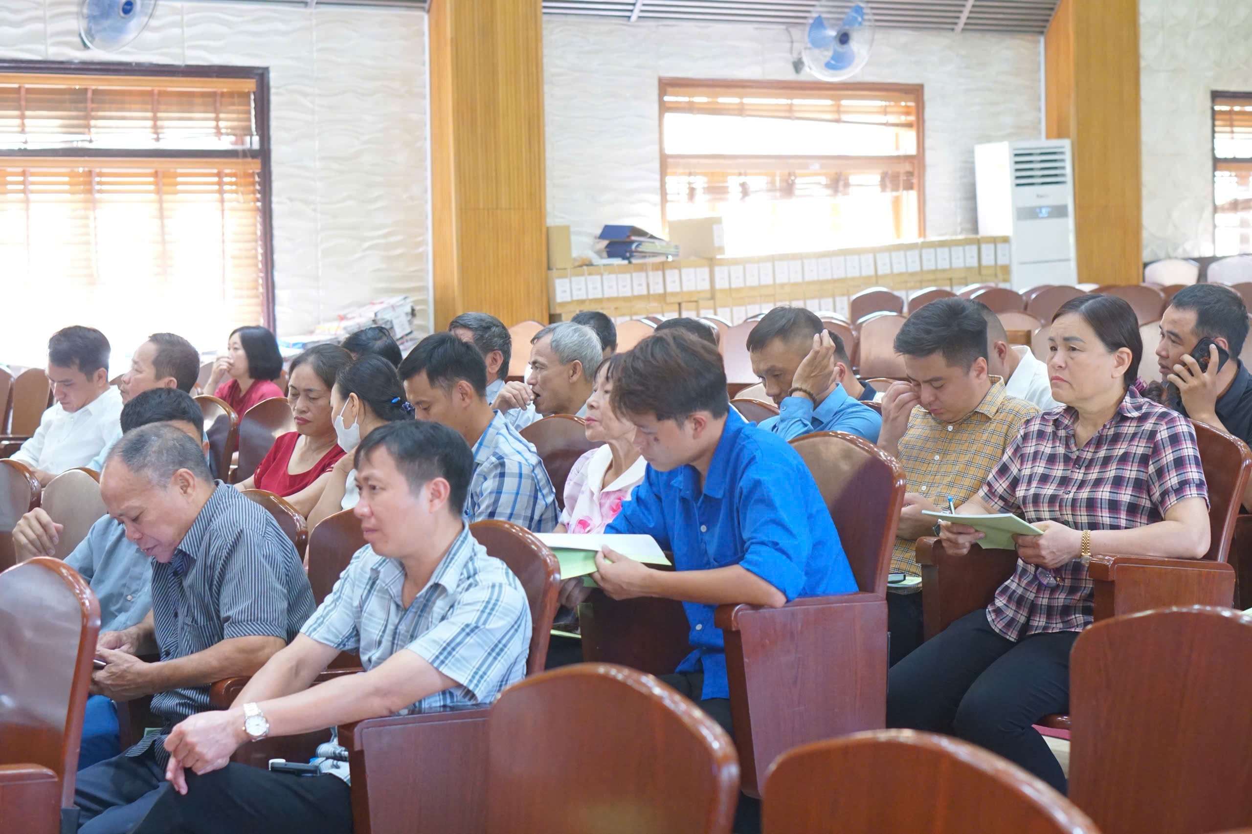 Xã Nghĩa Trụ tập huấn nghiệp vụ về tiêu chuẩn, đo lường, chất lượng