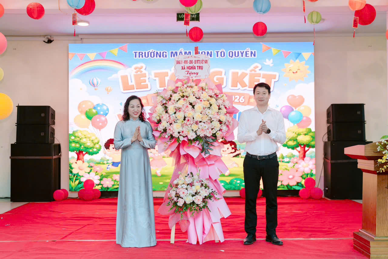 ĐOÀN ĐẠI BIỂU ĐẢNG ỦY, HĐND, UBND, ỦY BAN MTTQ VIỆT NAM XÃ DỰ LỄ TỔNG KẾT NĂM HỌC 2025–2026