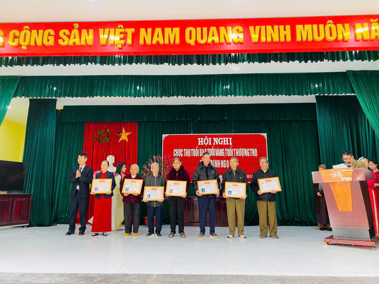 Các thôn trên địa bàn xã Nghĩa Trụ đồng loạt tổ chức Lễ chúc thọ, mừng thọ xuân Bính Ngọ năm 2026