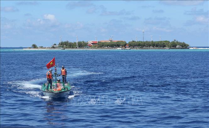 Đẩy mạnh hoạt động đối ngoại quốc phòng, bảo vệ vững chắc chủ quyền biển, đảo “từ sớm, từ xa”