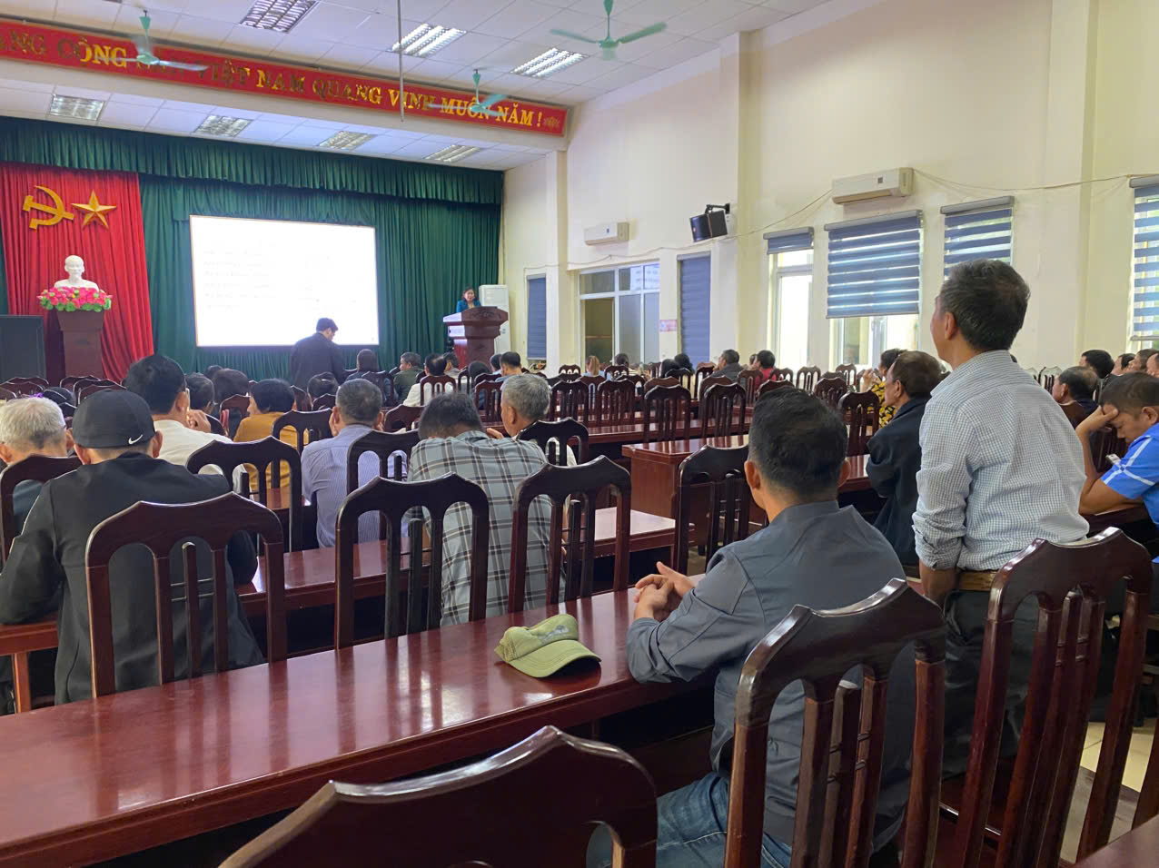 Tập huấn lớp bồi dưỡng cán bộ Hội Nông dân cơ sở năm 2025