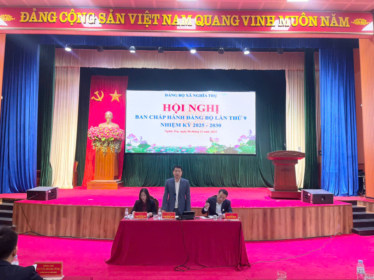 ĐẢNG ỦY XÃ NGHĨA TRỤ TỔ CHỨC HỘI NGHỊ BAN CHẤP HÀNH MỞ RỘNG LẦN THỨ 9