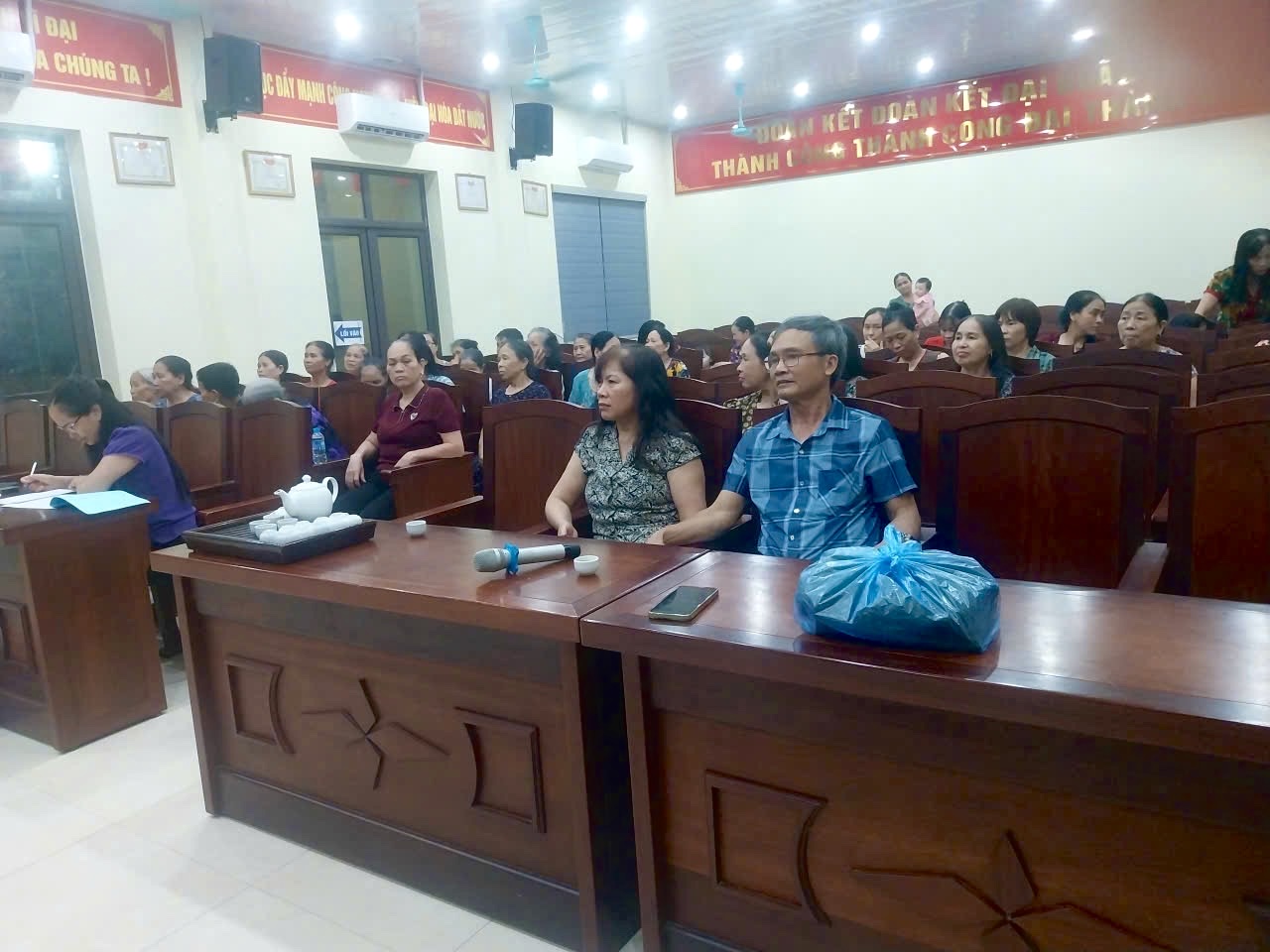 Nâng cao chất lượng tín dụng chính sách từ chất lượng sinh hoạt tổ TK&VV.