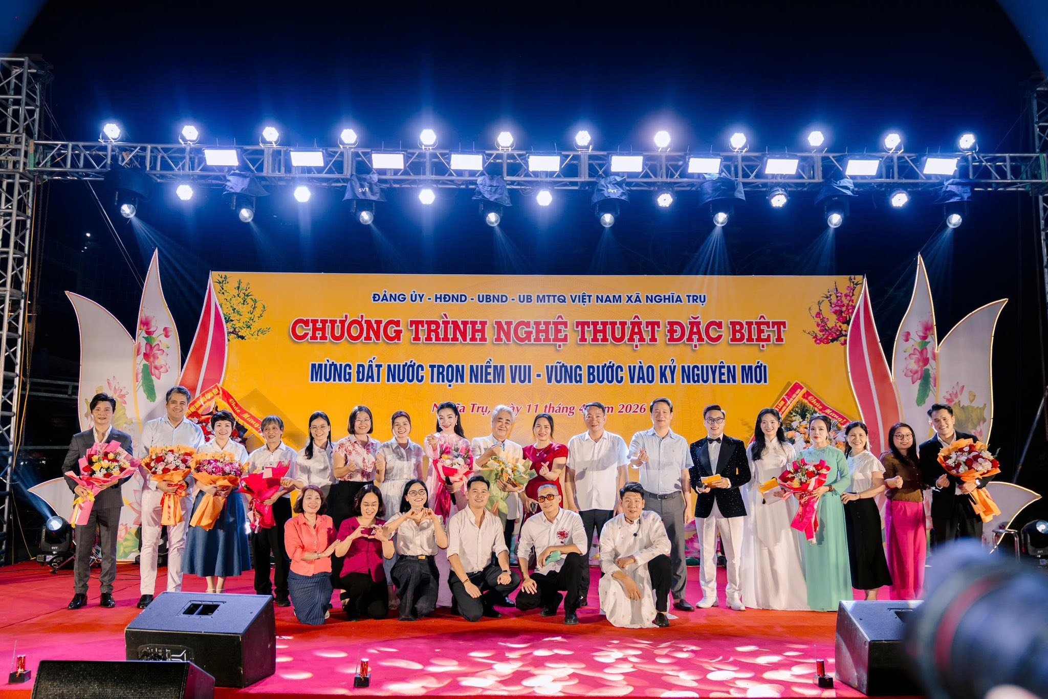 Xã Nghĩa Trụ tổ chức thành công Chương trình nghệ thuật đặc biệt “Mừng đất nước trọn niềm vui – Vững bước vào kỷ nguyên mới”.