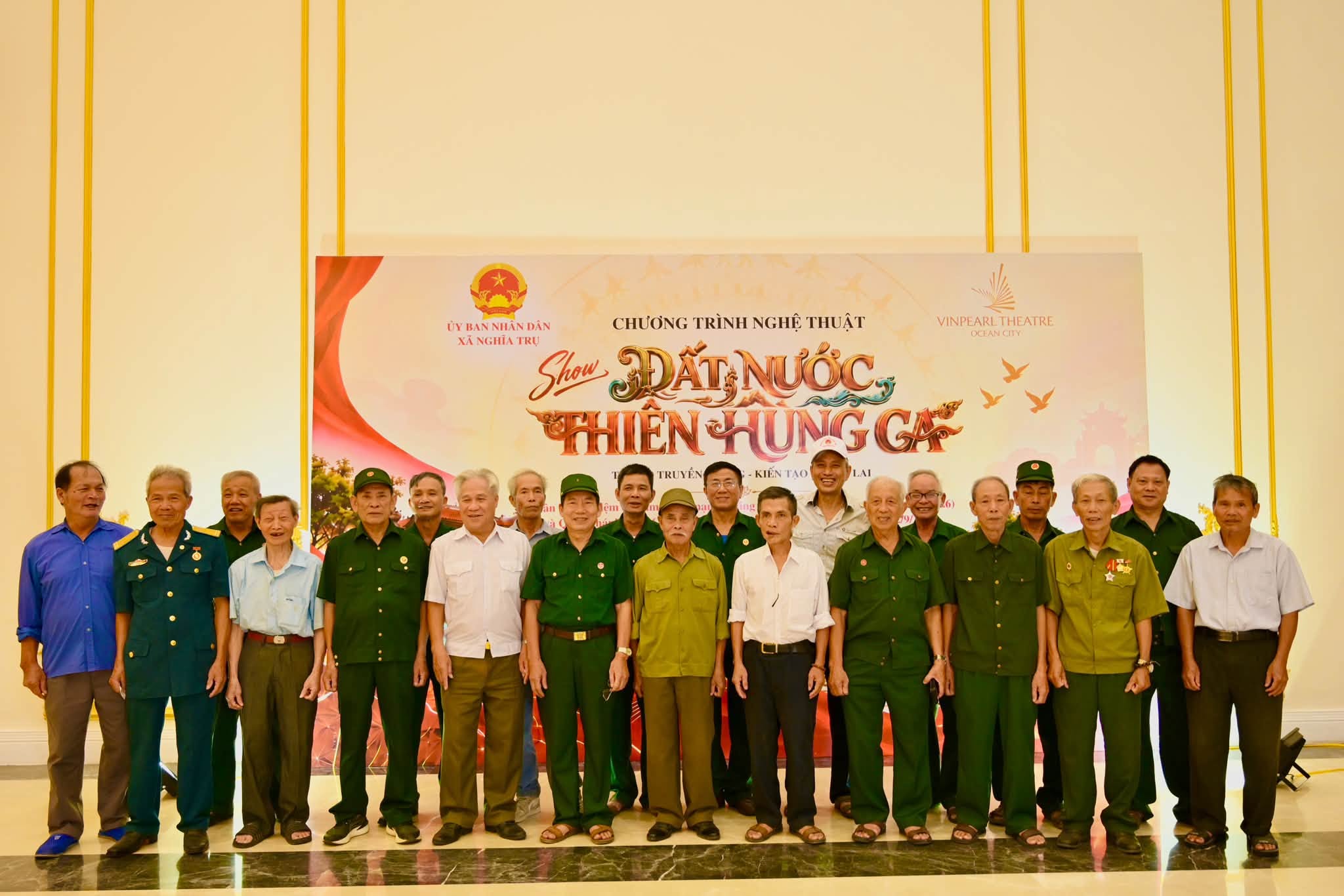 Chương trình nghệ thuật “Đất Nước Thiên Hùng Ca” – Khi 4000 năm sử Việt được tái hiện bằng nghệ thuật biểu diễn và công nghệ sân khấu hiện đại