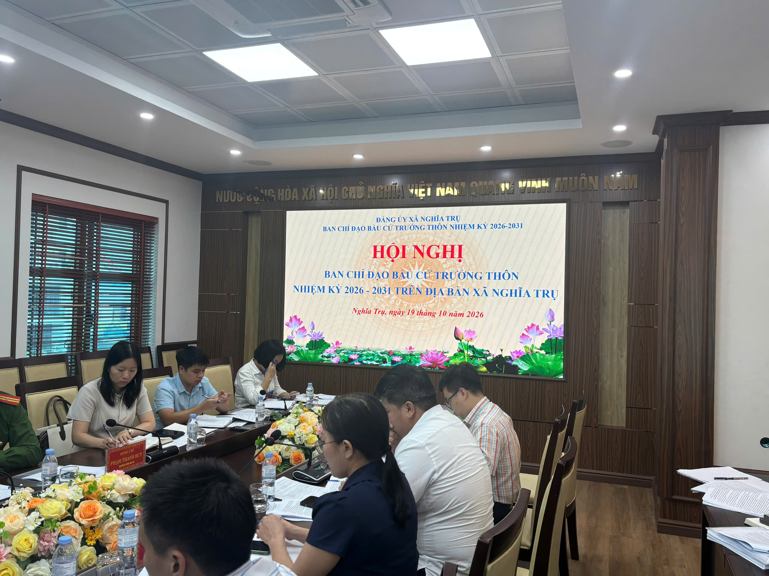 Xã Nghĩa Trụ họp Ban chỉ đạo triển khai công tác bầu cử trưởng thôn nhiệm kỳ 2026–2031